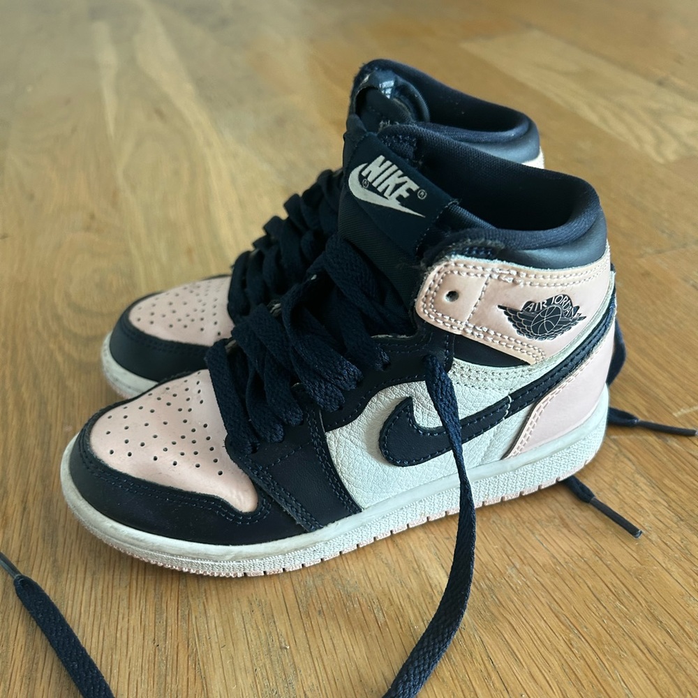 Air Jordan’s size 11